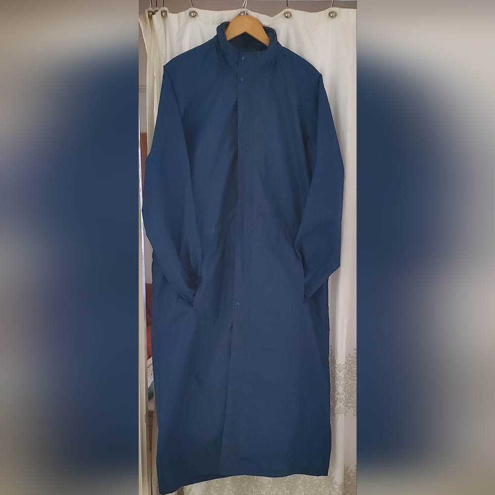 Woolrich trench-length waterproof windbreaker